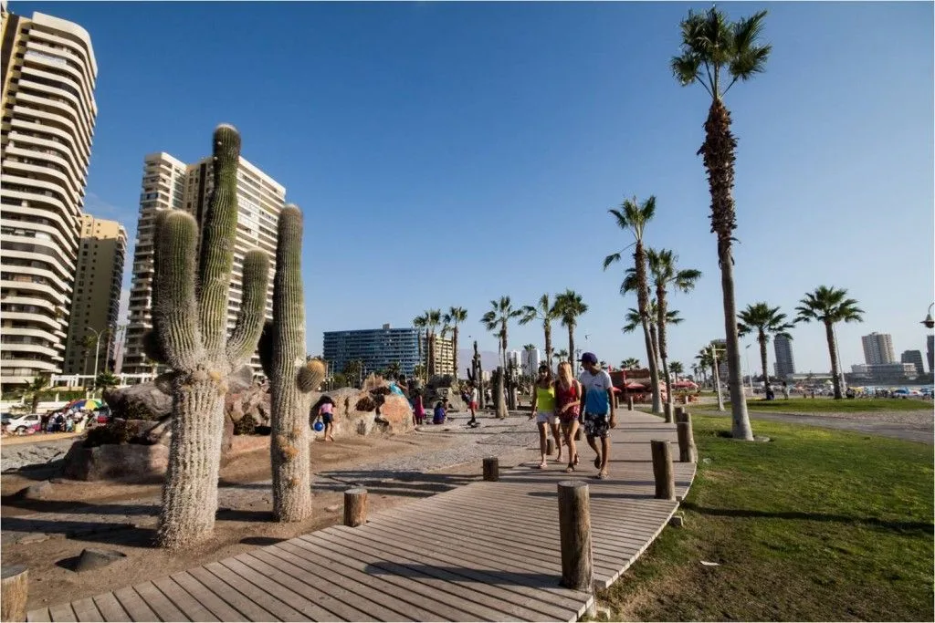 Paseo costanera en Iquique