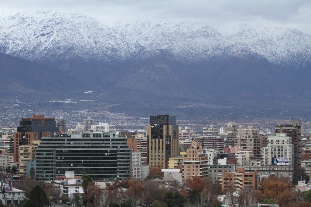 Cordillera de fondo en Santiago de Chile