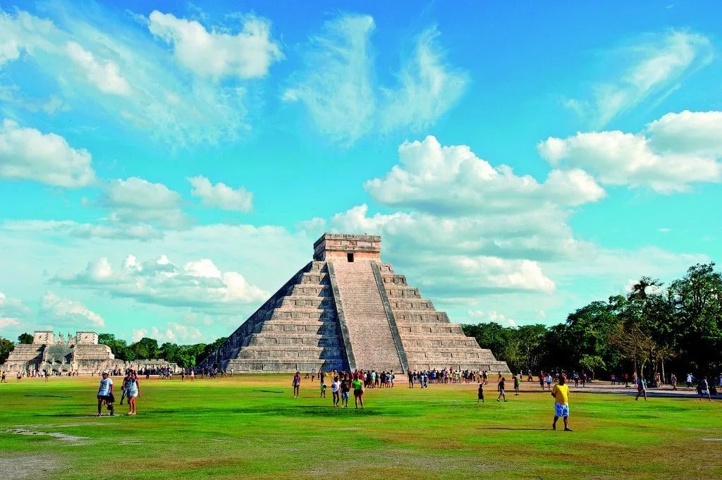 Templo Kukulkan en Chichen Itza México