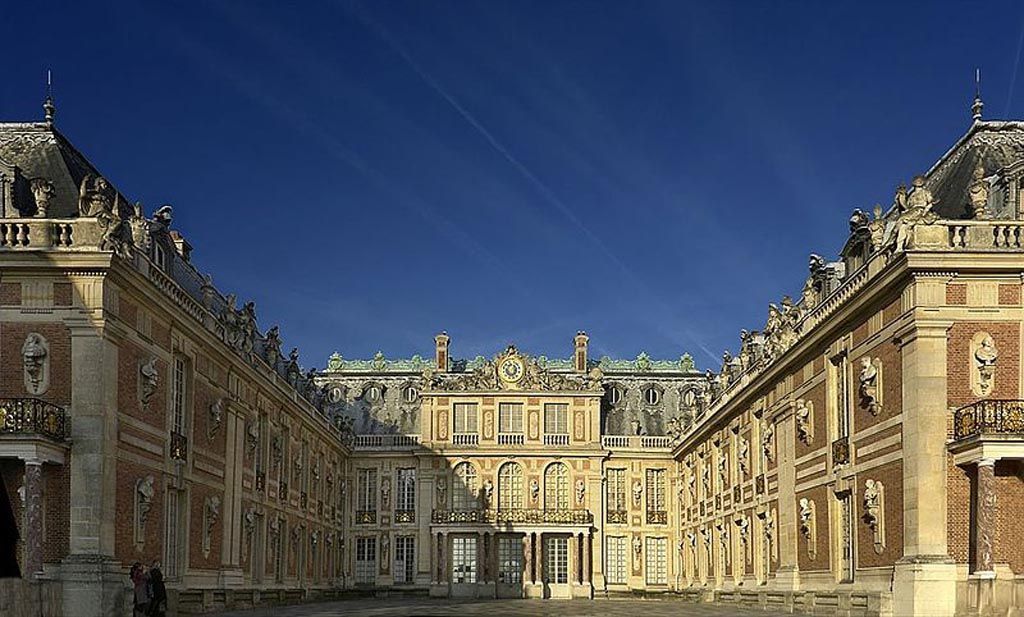 Frente del Palacio de Versailles