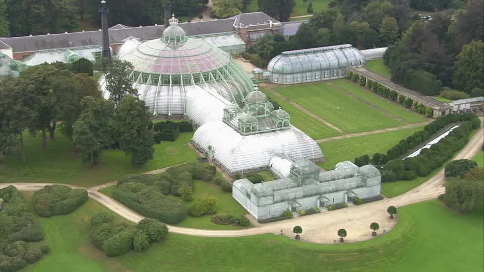 Espectacular jardín botánico en el Park Laeken en Bruselas