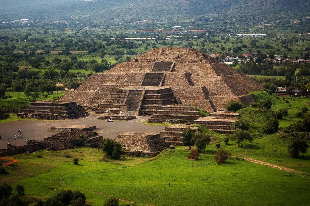 Pirámide de la Luna - Teotihuacán