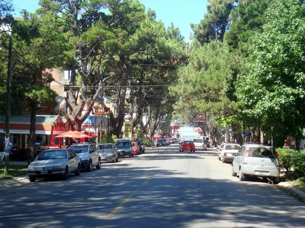 Calles de San Bernardo en la Costa Argentina