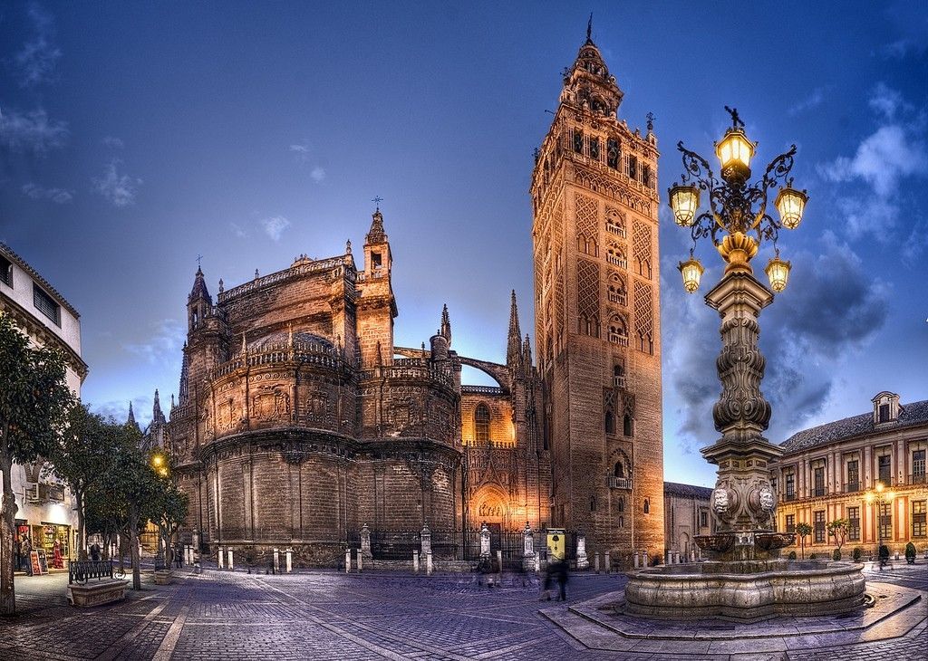 Catedral de Sevilla y la Giralda