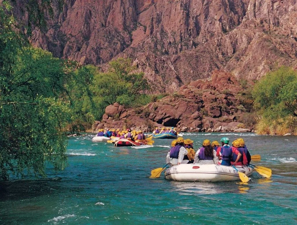 Rafting en el Cañón del Atuel, San Rafael, Mendoza