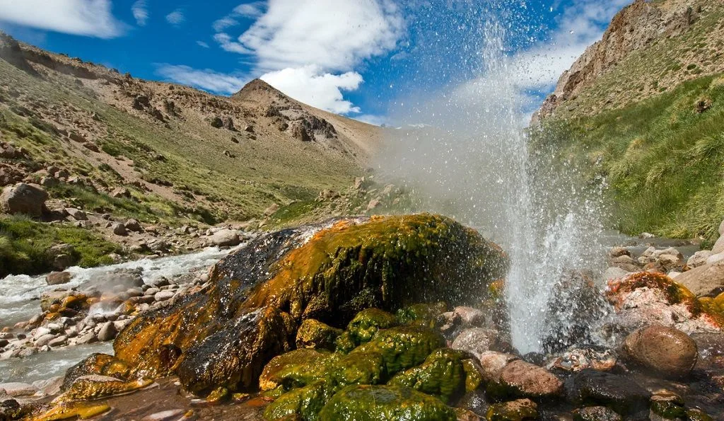 Aguas Termales al pie del Domuyo