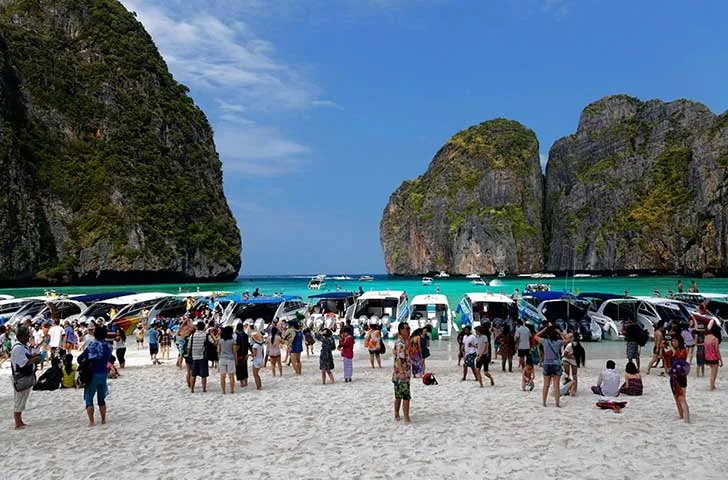 Playas de Tailandia llenas de gente