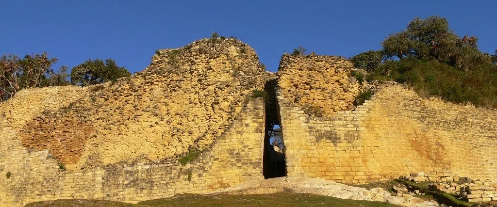 El acceso a la Fortaleza de Kuelap