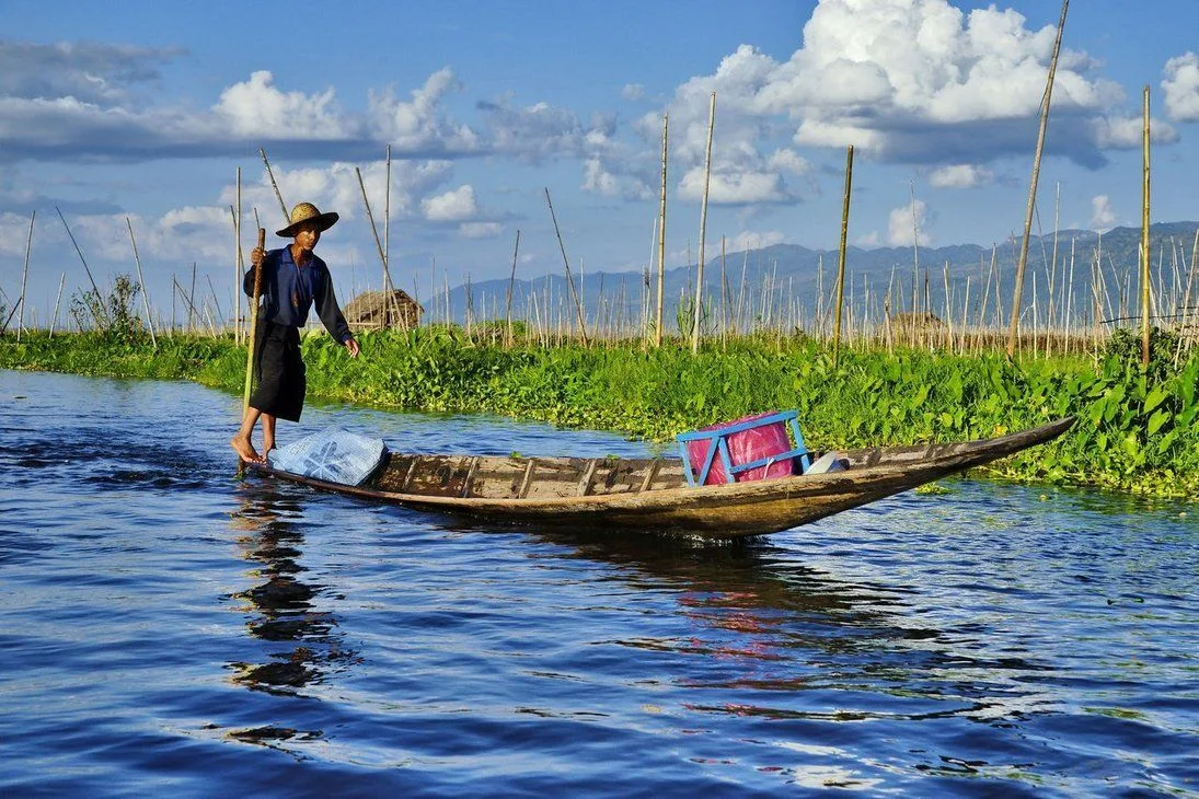 Los típicos pescadores en el lago Inle
